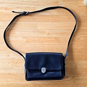 Women's Black Shoulder Purse